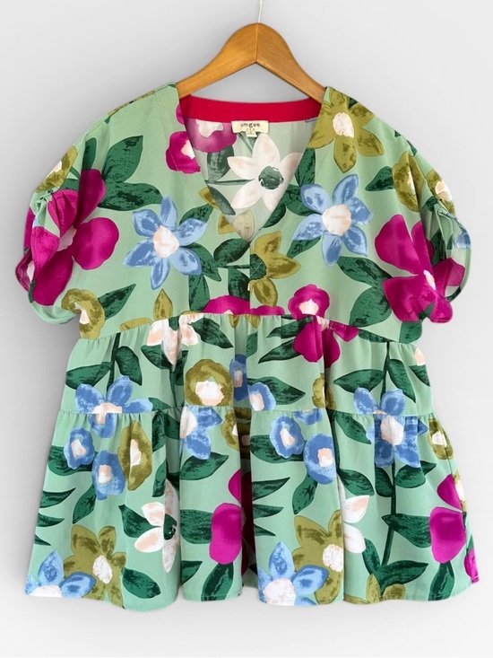 Umgee Tops - 🎉5 for $45🎉 Umgee top blouse shirt size S